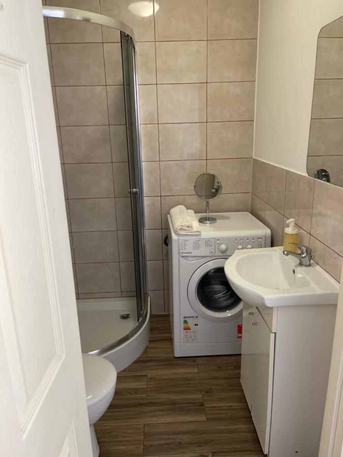 Апартаменты Studio Flat Fully Equipped Кройдон Экстерьер фото